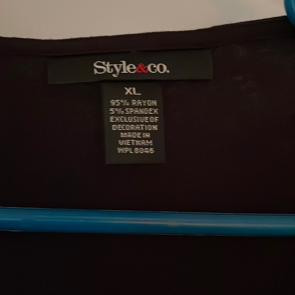 Black with white trim banded tunic - Picture 2 of 6